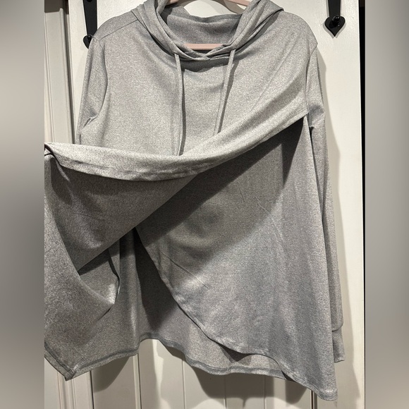 Nursing Hoodie size XXL (fits like XL) 🤰🏼 - Picture 2 of 5